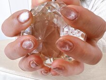 グランボヌール(grand bonheur)/【ジェル　マグネットネイル】