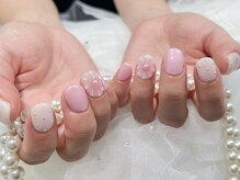 フェリーズ(Feliz)/ぷっくりネイル♪