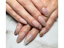 カロレ(CARORE)/定額ネイル