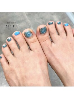 リッシュ(RICHE)/ターコイズブルー夏先取りネイル