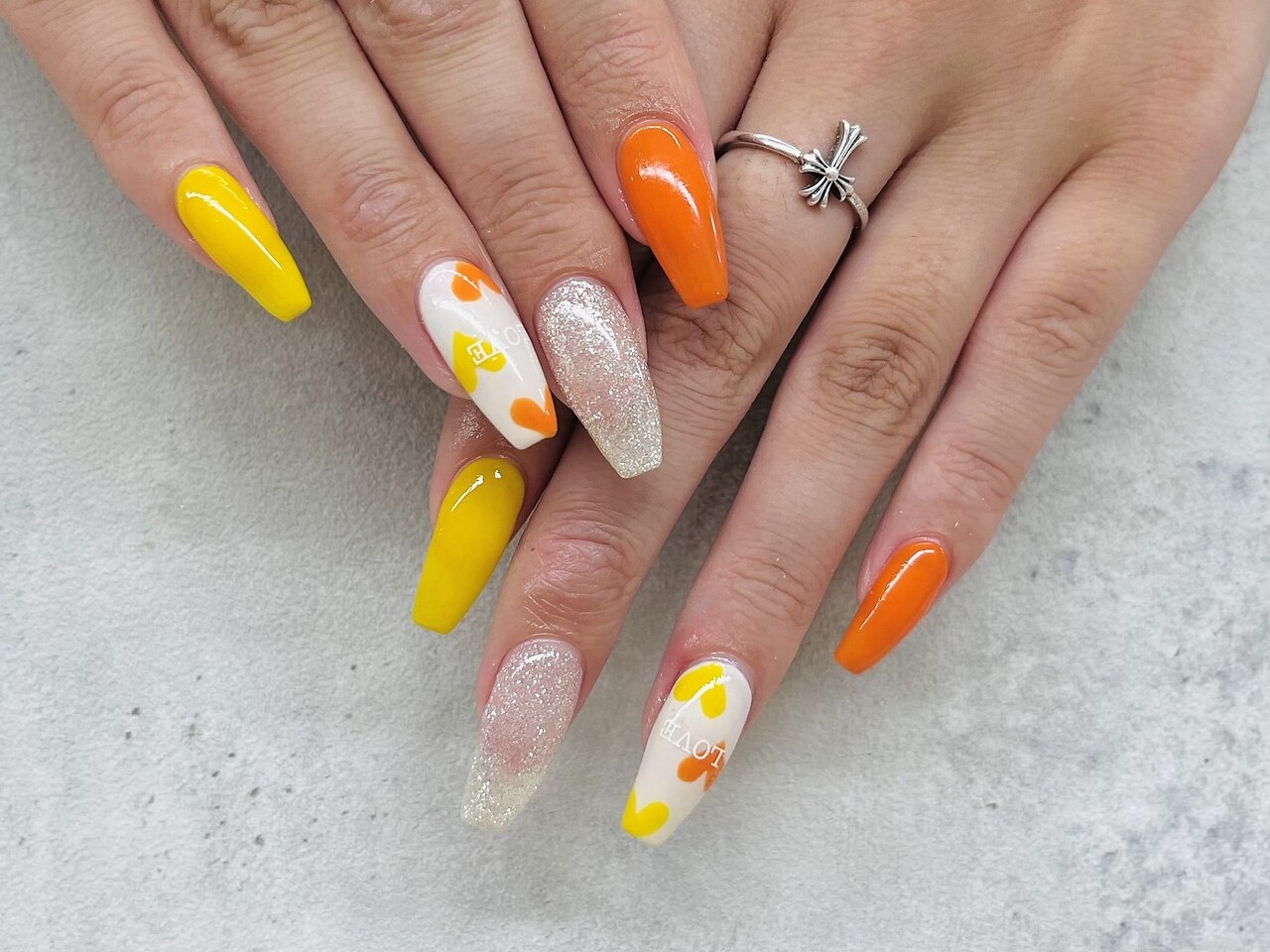 3dネイル ネイルパーツ ハート ピンク 黄色 ネイルパーツ 【公式通販】