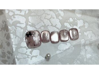 ルーシーズ アイラッシュアンドネイル 小倉店(Lucy's Eyelash&Nail)/《ネイル》フット定額デザイン
