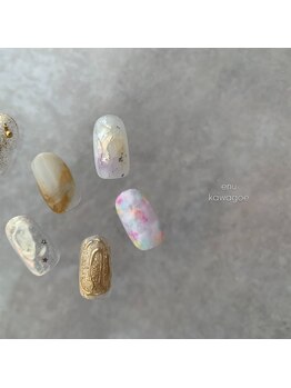 エヌ(enu)の写真/シーズンごとに変わる定額ネイルが魅力！ニュアンスネイルが叶う心地よい空間★