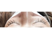 レヴィ アイラッシュアンドビューティ(L'evie)/3週間リペア