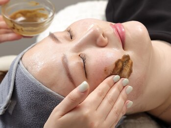 リフェイス(Re:face)/純国産漢方ハーブピーリング