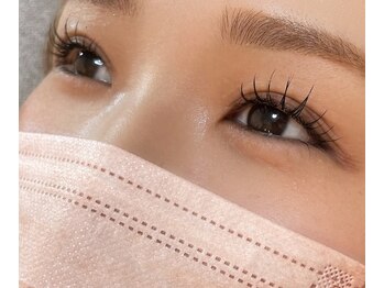 コリーンビューティー(Colleen beauty)の写真/【話題の”&Healthy”導入サロン♪】自己主張しすぎない、ぱっちりながらもナチュラルな印象のお目元に＊