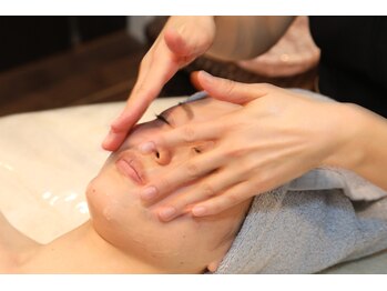 ファレノ(phalaeno)/美肌ケア