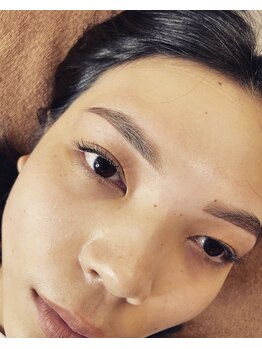 ナリエットビス(NARIETT bis)/セレブ眉デザイン