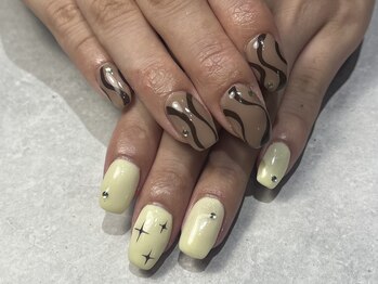 ワン 四条烏丸(One)/yellow×brown