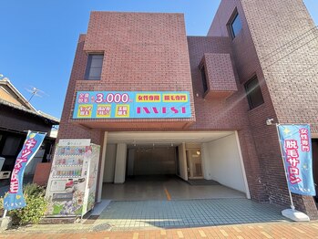 インベスト(INVEST)/外観