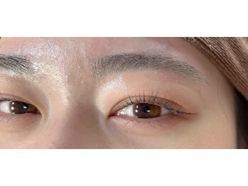 グランデアイズ(Grand de eyes)/まつ毛パーマと美眉WAXのセット