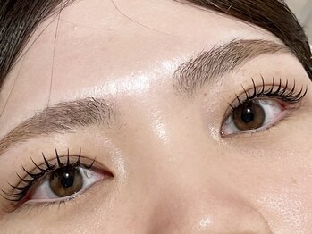ちょっきん アンド ぱーまひらのの写真/理想のイメージ×骨格・雰囲気に合わせた目元に馴染むまつエクデザインをご提案☆ナチュラル感を求める方◎