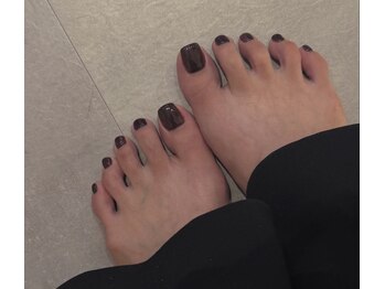 マイ(Mai)の写真/渋谷ハチ公徒歩3分☆フットネイルで夏先取り！豊富なカラー600色以上で理想の指先に♪
