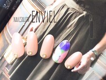 ネイルサロンアンヴェール(ENVIEL)/上品フェミニンネイル