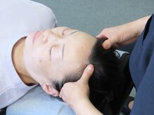 イーク 丸の内カイロプラクティック整体/頭皮の筋膜リリース・整体