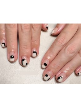 ショートネイルデザインが豊富