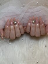 ルアナ(LUANA)/ビジューネイル