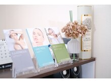 アヌエヌエ(aNueNue)/クリスティーナ取扱店