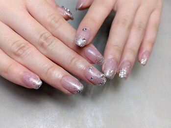 ラフィーナ(RAFFINA)/