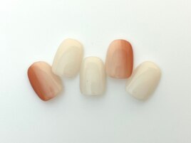 Bコース5200円ニュアンスネイル