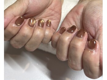 ティーエヌ 名古屋矢場町店の写真/パルコすぐ!オフィスや主婦の方にも人気のシンプルネイル♪写真：マグネットネイルワンカラー￥5590