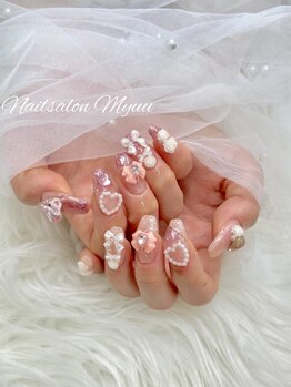 ネイルサロン ミュウ 池袋店(nailsalon Myuu)の写真/こだわり派も納得のオーダーメイドネイルを楽しめるサロン！丁寧なカウンセリングで、美しいデザインに★