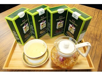 レヴェランス/ドリンクサービス