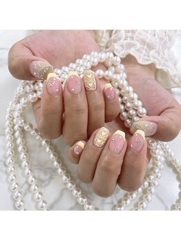 ララオット(Lala-otto)/チーク＆フレンチネイル