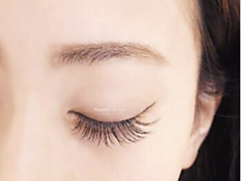 ビューティーアイラッシュ Gコレクション阪急宝塚の写真/【人気No.1】エクステ★フラットラッシュ120本￥6,150→￥5,600　OLやナチュラル派に人気☆