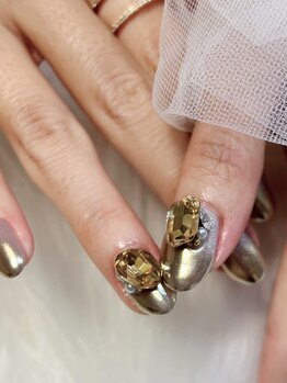 フィルイン シーウェスト 祖師ヶ谷大蔵(SEA WEST)の写真/【完全個室/テレビ完備/お子様OK】長年のネイルで自爪が弱っている方に!フィルイン対応のやさしいネイル◎