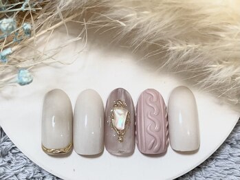 ネイルルームシャイン/