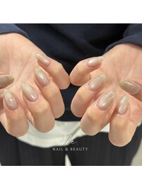 gray nail