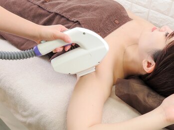 テオリア(TEORIA)/ワキ脱毛10分 960円から♪