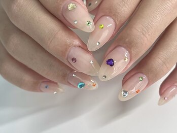 シピ ネイル(Chipi Nail)/カラフルストーン
