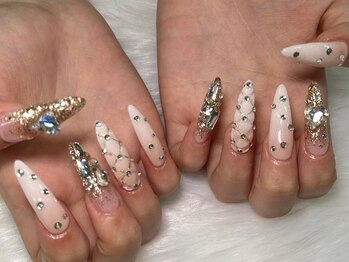 エムジュエリー(M Jewelry)の写真/【定額プラン有】圧倒的安さ×デザイン豊富なスカルプ★"強度◎モチ◎"自分史上最高の指先に変身♪