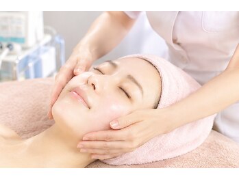 ピュリフィケーション(Purification)の写真/夏のダメージと秋のゆらぎ肌へ。毛穴の開き・すくみ・シミ・小じわ・たるみケアで潤い素肌を目指す★