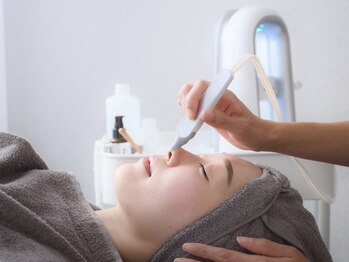 ビオエル(Bee'oele)/ハイドラ美容液毛穴洗浄