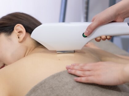 ニナル(ninal)の写真