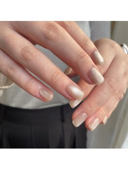 ネイルズミンティア エサカ(nails Mintia esaka)/ぷるマグ