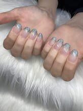 サフィールネイルサフィールネイル(Saphir nail)/ラメグラデーションネイル