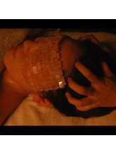 ララルアナ(Lara luana)/温石ヘッドスパでリラックス