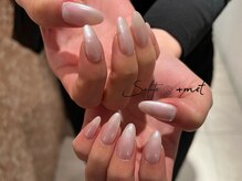 タスメット(+met)/～オーロラのうる艶ネイル～