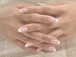 シンプルフレンチネイル
