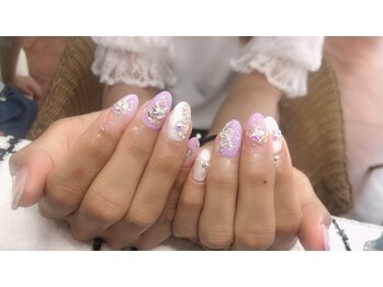 ネイルサロン ティプレシャス(T Precious)/上品キラキラネイル