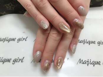 ネイルサロン マジックガール(Nail Salon MagiqueGirl)/【マグネットネイル】