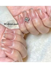 リルシャインネイル(lil shine.nail)/ラメ×スキニーフレンチ