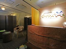 スタッフが笑顔でお出迎え☆