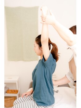 スーリル(Sourire)/ 骨格調整バランスケア