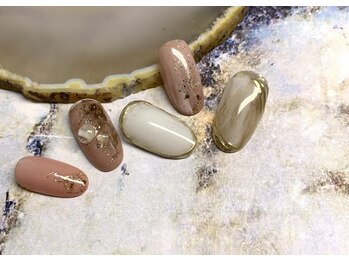 アイコニック ネイルアンドアイ 長久手店(ICONIQ nail&eye)/10月定額デザイン