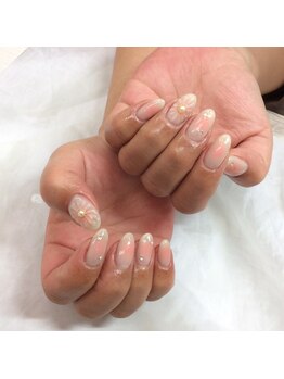 デイジー(DAISY)/チーク&フラワー